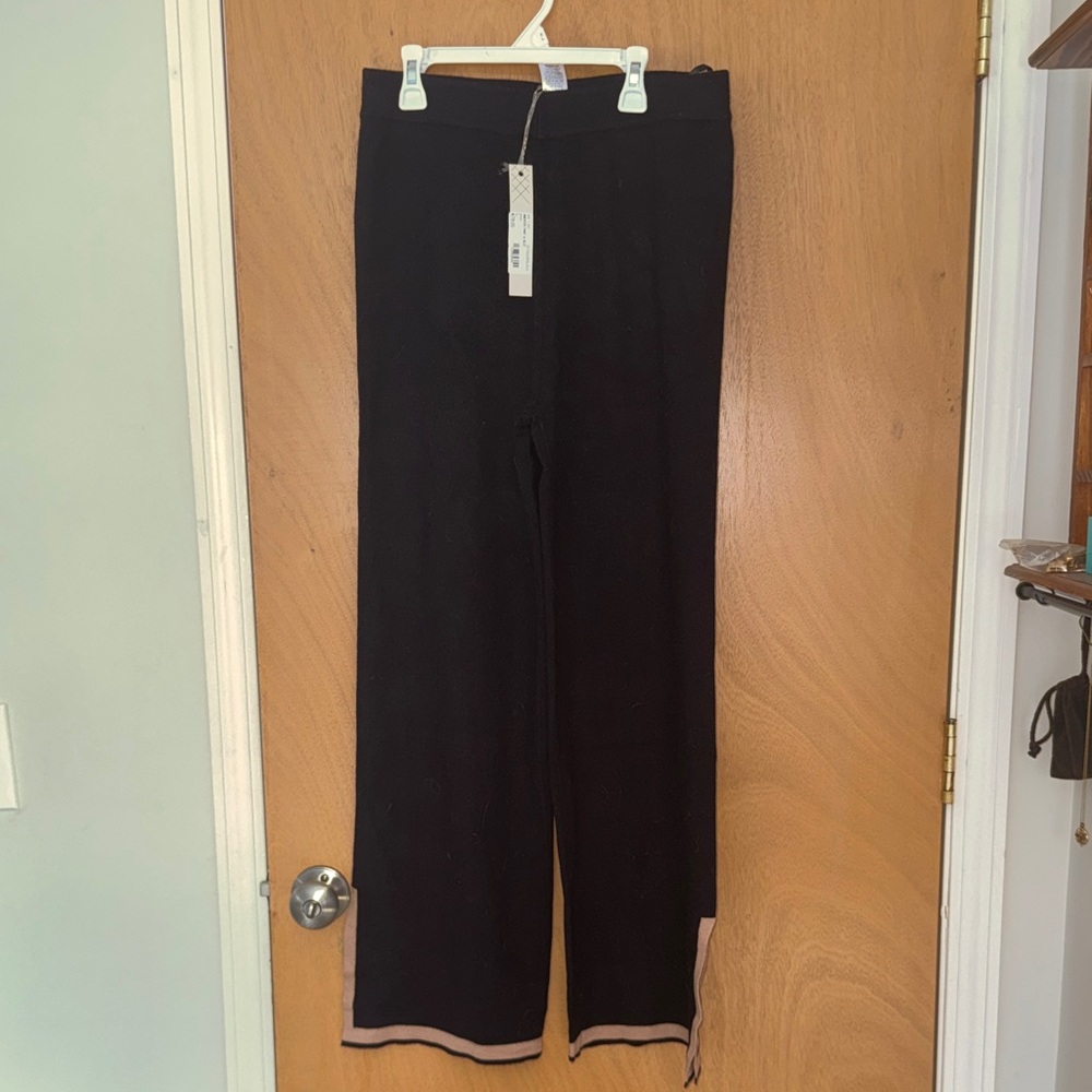 She & Sky Sweater Material Pant